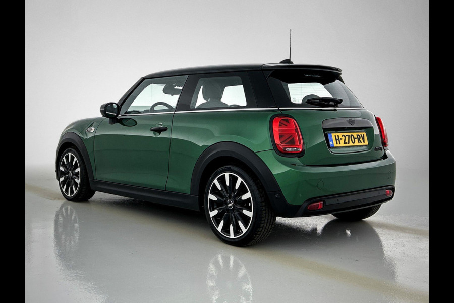 MINI Cooper SE Yours 33 kWh | PANO | CARPLAY | HARM/KARD | StoelverW | Dealer onderH | NL-Auto | 1e eig | ETC