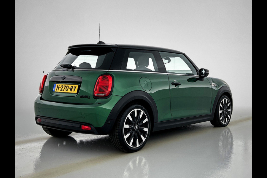MINI Cooper SE Yours 33 kWh | PANO | CARPLAY | HARM/KARD | StoelverW | Dealer onderH | NL-Auto | 1e eig | ETC