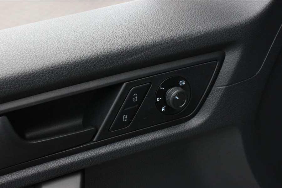 Volkswagen Caddy 2.0 TDI 185PK JB-EDITION / FULL BLACK / SCHROEFSET / LEDEREN BEKLEDING / NIEUWSTAAT / ELEK-PAKKET / AIRCO / APPLE