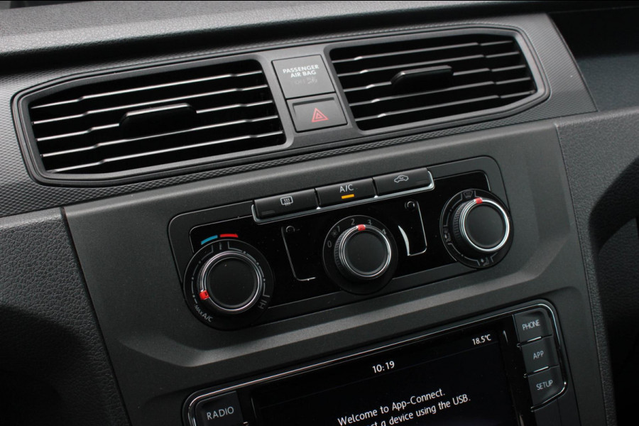 Volkswagen Caddy 2.0 TDI 185PK JB-EDITION / FULL BLACK / SCHROEFSET / LEDEREN BEKLEDING / NIEUWSTAAT / ELEK-PAKKET / AIRCO / APPLE