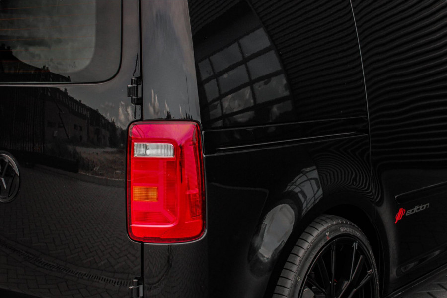 Volkswagen Caddy 2.0 TDI 185PK JB-EDITION / FULL BLACK / SCHROEFSET / LEDEREN BEKLEDING / NIEUWSTAAT / ELEK-PAKKET / AIRCO / APPLE