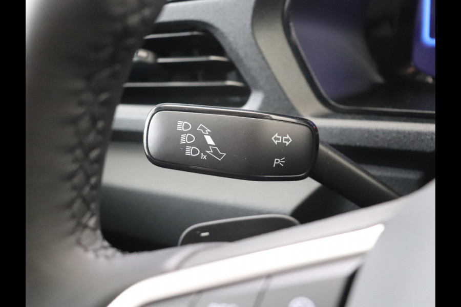 Volkswagen Caddy Maxi L2 120 PK TDI DSG 2 PERSOONS ( BPM VRIJ ) AIRCO CRUISE NAVIGATIE DMV CARPLAY DIGITAAL DISPLAY PARKEER SENSOREN ACHTER
