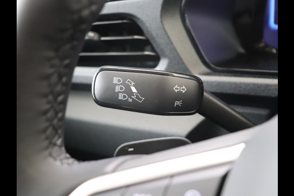 Volkswagen Caddy Maxi L2 120 PK TDI DSG 2 PERSOONS ( BPM VRIJ ) AIRCO CRUISE NAVIGATIE DMV CARPLAY DIGITAAL DISPLAY PARKEER SENSOREN ACHTER