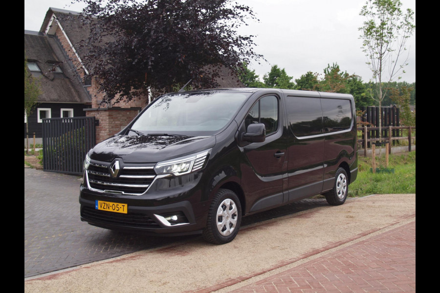 Renault Trafic 2.0 dCi 130 T30 L2H1 Work Edition | 15.000KM | Camera | Trekhaak | Cruise Control | LED | NL-Auto |