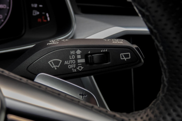 Audi A6 Avant 55 TFSI e quattro Competition | S-LINE | TREKHAAK | PANORAMADAK | HD MATRIX LED | STUURWIEL VERWARMING