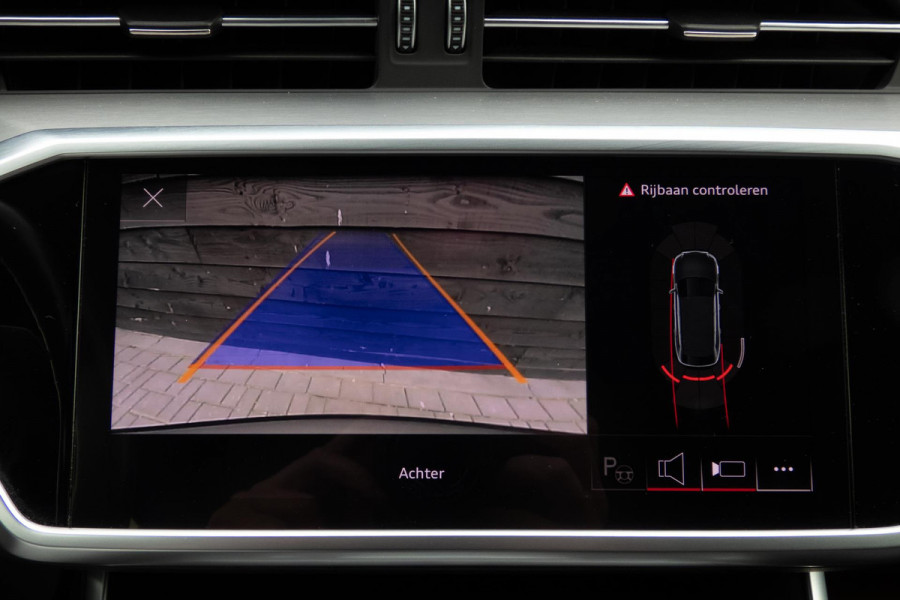 Audi A6 Avant 55 TFSI e quattro Competition | S-LINE | TREKHAAK | PANORAMADAK | HD MATRIX LED | STUURWIEL VERWARMING