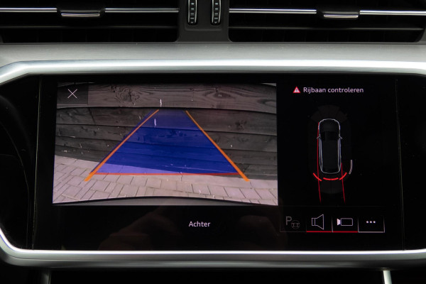 Audi A6 Avant 55 TFSI e quattro Competition | S-LINE | TREKHAAK | PANORAMADAK | HD MATRIX LED | STUURWIEL VERWARMING