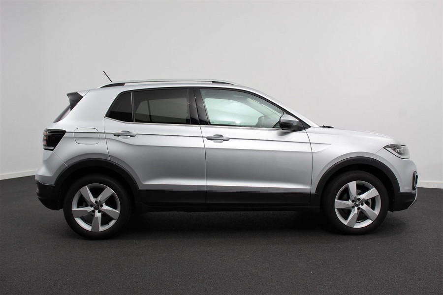 Volkswagen T-Cross 1.0 TSI 110pk DSG Style | Navigatie | Apple Carplay/Android Auto | Climate Control | Camera | Extra Getint Glas | Adaptive Cruise Control