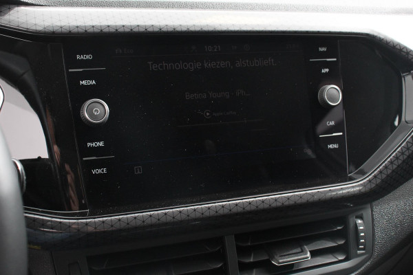 Volkswagen T-Cross 1.0 TSI 110pk DSG Style | Navigatie | Apple Carplay/Android Auto | Climate Control | Camera | Extra Getint Glas | Adaptive Cruise Control