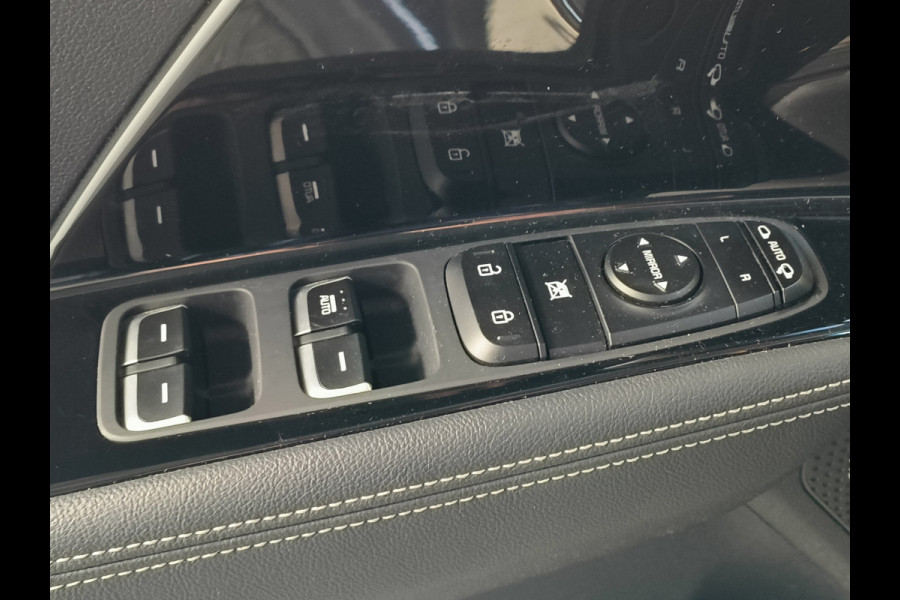 Kia Niro 1.6 GDi PHEV DynamicLine uit 2022 Rijklaar + Fabrieksgarantie tot 2-2029 Henk Jongen Auto's in Helmond,  al 50 jaar service zoals 't hoort!