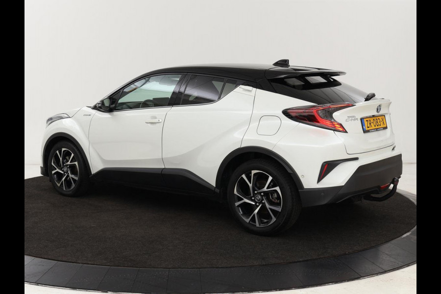 Toyota C-HR 1.8 Hybrid Style | Stoelverwarming | Trekhaak | Adaptive cruise | JBL Sound | Camera | Navigatie | Keyless | Dodehoek detectie