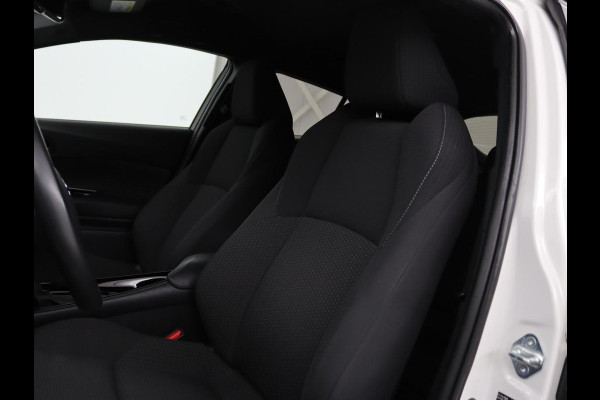 Toyota C-HR 1.8 Hybrid Style | Stoelverwarming | Trekhaak | Adaptive cruise | JBL Sound | Camera | Navigatie | Keyless | Dodehoek detectie