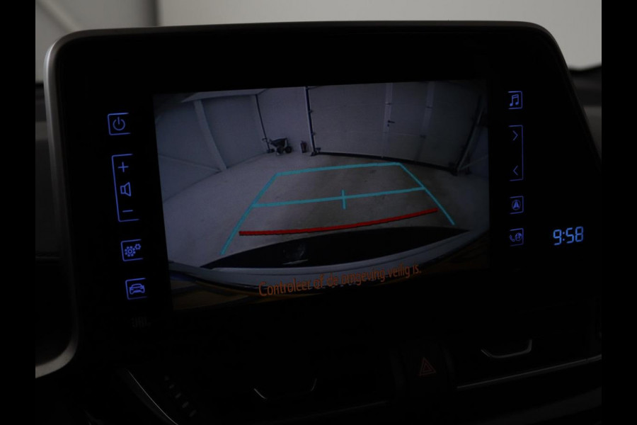 Toyota C-HR 1.8 Hybrid Style | Stoelverwarming | Trekhaak | Adaptive cruise | JBL Sound | Camera | Navigatie | Keyless | Dodehoek detectie