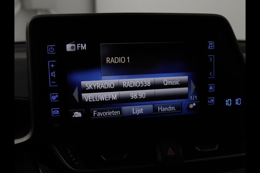 Toyota C-HR 1.8 Hybrid Style | Stoelverwarming | Trekhaak | Adaptive cruise | JBL Sound | Camera | Navigatie | Keyless | Dodehoek detectie