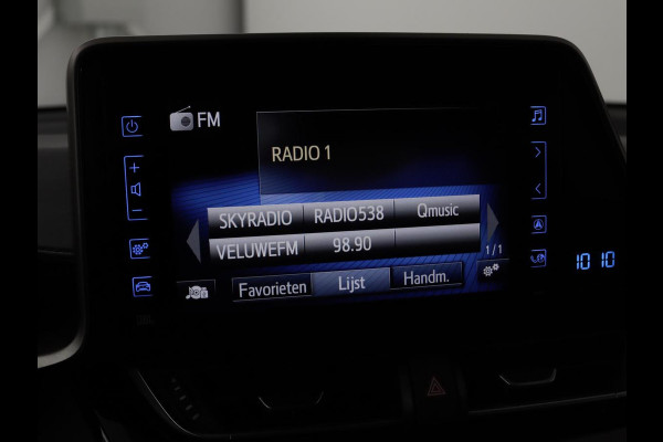 Toyota C-HR 1.8 Hybrid Style | Stoelverwarming | Trekhaak | Adaptive cruise | JBL Sound | Camera | Navigatie | Keyless | Dodehoek detectie