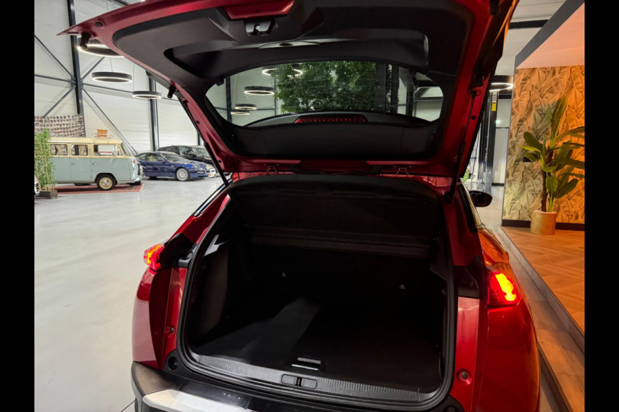 Peugeot 2008 1.2 PureTech GT Garantie 155PK 360 Camera Sfeer Led Blindspot Lane Parkeerhulp DAB PDC Cruise Navi Clima Rijklaar