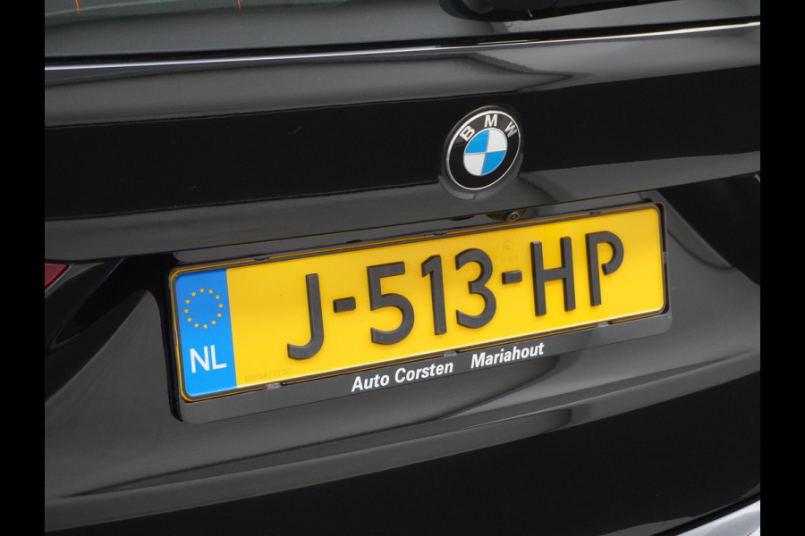 BMW 2 Serie Gran Tourer 218I 7-Persoons AUT-7 141pk Pano.dak Navi-Pro BMW-Digital-Key (via-GSM) Camera Head-Up Display Adap.Led Live Cockpit WiFi Elek.Achterklep DAB HUD Regen-Lichtsensor Comfort Acces ConnectedDrive Services FCW+remfunctie Lane-Dep-Warning Snelheidsherk. Approach-c-Warning 1500kg trekvermogen Origin.NLse auto ruim 45.000 nieuw