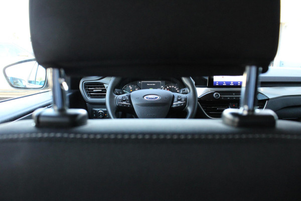Ford Kuga 2.5 PHEV Titanium 225pk | Adaptive cruise control | Navigatie | Camera | Elektrisch achterklep