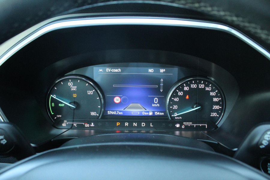 Ford Kuga 2.5 PHEV Titanium 225pk | Adaptive cruise control | Navigatie | Camera | Elektrisch achterklep