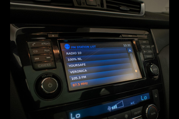 Nissan QASHQAI 1.2 N-Connecta Sport (PANORAMADAK,NAVI,CAMERA,360 VIEW,CLIMATE,CRUISE,LED,SPORTSTOELEN,LM VELGEN,NETTE STAAT)