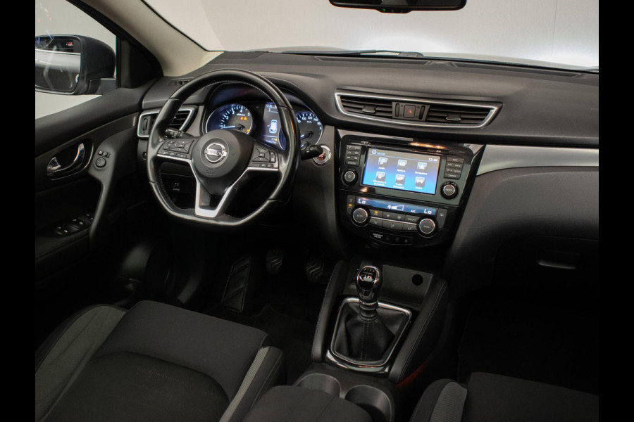 Nissan QASHQAI 1.2 N-Connecta Sport (PANORAMADAK,NAVI,CAMERA,360 VIEW,CLIMATE,CRUISE,LED,SPORTSTOELEN,LM VELGEN,NETTE STAAT)