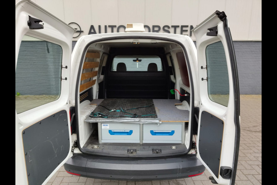 Volkswagen Caddy Maxi AUT-6 1.4 TGI CNG EcoFuel Apple Carplay Android Auto Navi Airco Verwarmbare voorruit Cruise Controle Pdc Comfortline 2X Schuifdeur Betonplex Vloer Wandbetimmering Regen-Lichtsensor Executive Plus Pakket Bluetooth Compressed Natural Gas Brandstof Euro 6 Zeer compleet, € 40.000 nieuw! !