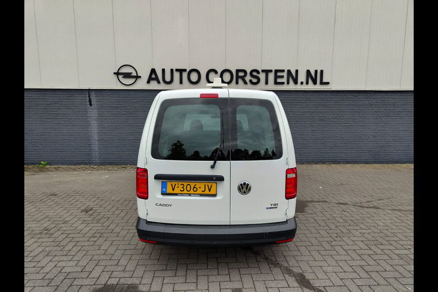 Volkswagen Caddy Maxi AUT-6 1.4 TGI CNG EcoFuel Apple Carplay Android Auto Navi Airco Verwarmbare voorruit Cruise Controle Pdc Comfortline 2X Schuifdeur Betonplex Vloer Wandbetimmering Regen-Lichtsensor Executive Plus Pakket Bluetooth Compressed Natural Gas Brandstof Euro 6 Zeer compleet, € 40.000 nieuw! !