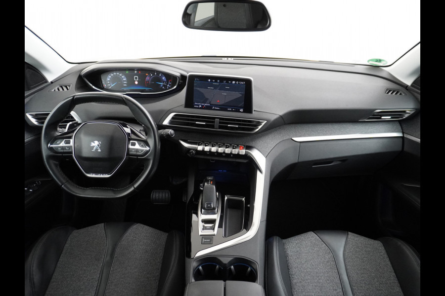 Peugeot 3008 1.6-e-thp 165PK AUT. Navi Adapt-Cruise Apple Carplay Android 18" Ecc 360°Camera Trekhaak PDC Elek.Achterklep DAB Connect Blue Pr Led Keyless Lane Departure Privacy Glas Regen-Lichtsensor Pack Drive Assist Pack City 1 Bluetooth Lmv 18" 40.000 euro nieuw Orig. NLse auto 1550kg