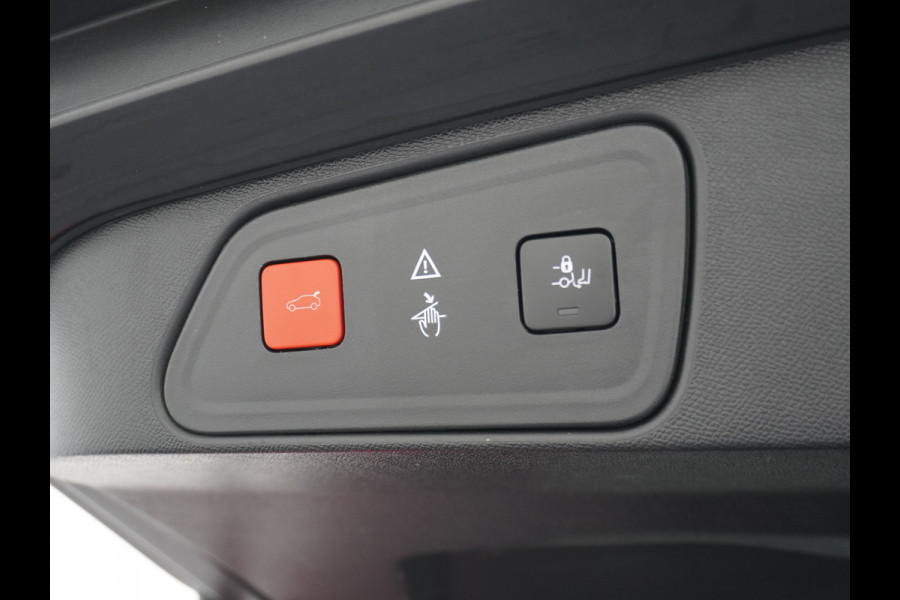 Peugeot 3008 1.6-e-thp 165PK AUT. Navi Adapt-Cruise Apple Carplay Android 18" Ecc 360°Camera Trekhaak PDC Elek.Achterklep DAB Connect Blue Pr Led Keyless Lane Departure Privacy Glas Regen-Lichtsensor Pack Drive Assist Pack City 1 Bluetooth Lmv 18" 40.000 euro nieuw Orig. NLse auto 1550kg