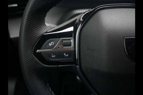 Peugeot e-2008 EV GT 54 kWh