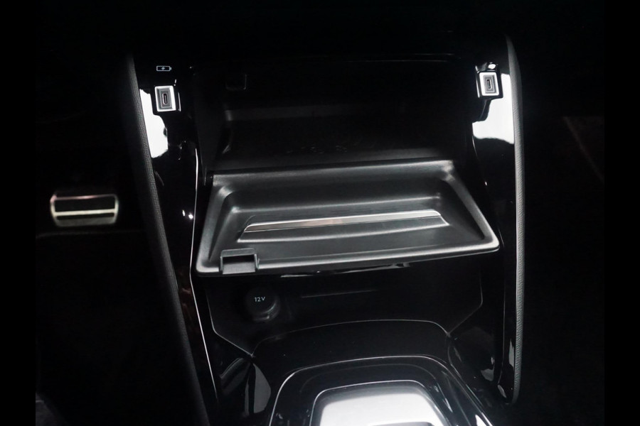Peugeot e-2008 EV GT 54 kWh