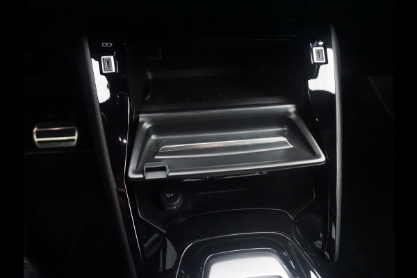 Peugeot e-2008 EV GT 54 kWh