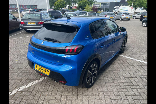 Peugeot 208 1.2 PureTech GT / panoramadak / trekhaak