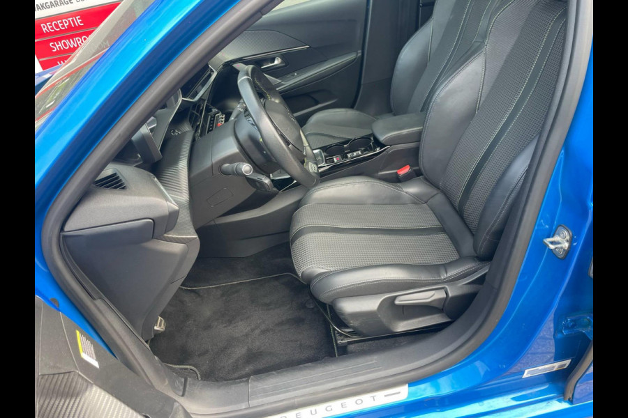 Peugeot 208 1.2 PureTech GT / panoramadak / trekhaak