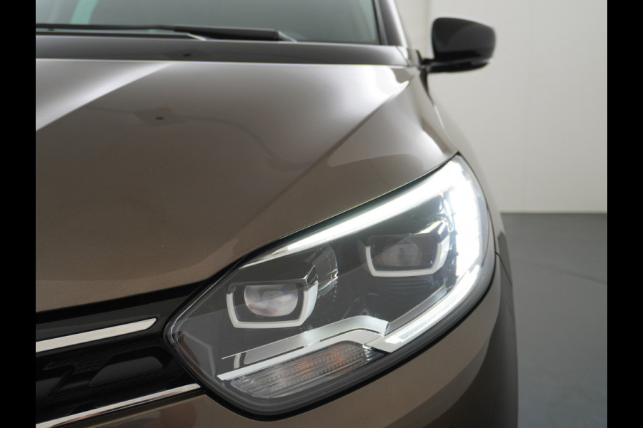 Renault Grand Scénic 1.3T 141PK 7-Pers Camera Navi PDC Bose®-Sound 20" Ecc Keyless Regen-Lichtsensor Wifi Verkeersbord detectie Led Rijbaanalarm Dodehoekwaarschuwing Aut.Grootlicht Multi-Sense Visio-Sys Easy Life Pack Volledig dealeronderhouden Orig.NLse auto