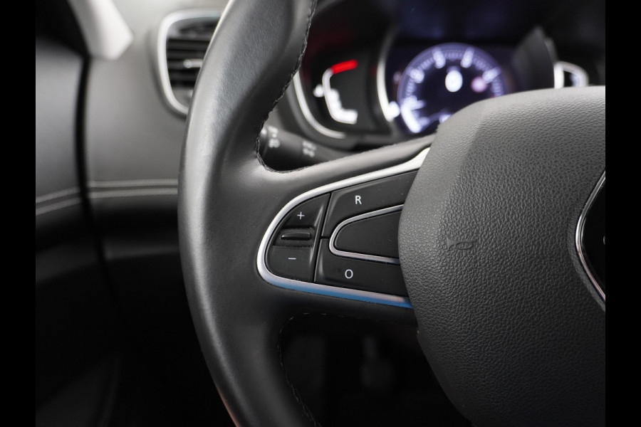 Renault Grand Scénic 1.3T 141PK 7-Pers Camera Navi PDC Bose®-Sound 20" Ecc Keyless Regen-Lichtsensor Wifi Verkeersbord detectie Led Rijbaanalarm Dodehoekwaarschuwing Aut.Grootlicht Multi-Sense Visio-Sys Easy Life Pack Volledig dealeronderhouden Orig.NLse auto
