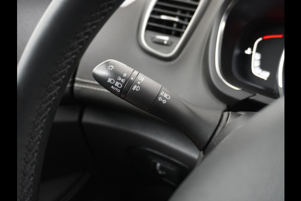 Renault Grand Scénic 1.3T 141PK 7-Pers Camera Navi PDC Bose®-Sound 20" Ecc Keyless Regen-Lichtsensor Wifi Verkeersbord detectie Led Rijbaanalarm Dodehoekwaarschuwing Aut.Grootlicht Multi-Sense Visio-Sys Easy Life Pack Volledig dealeronderhouden Orig.NLse auto