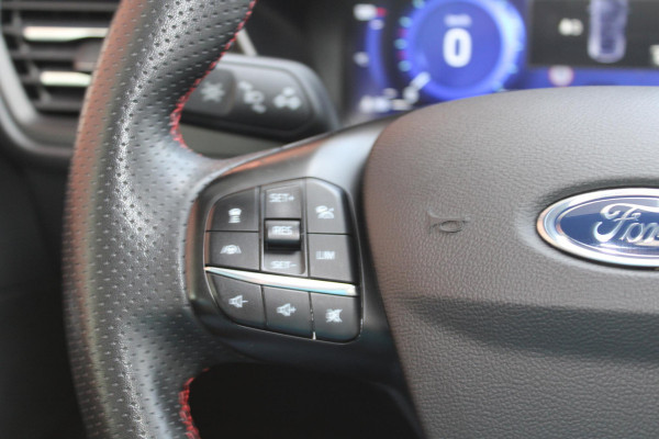 Ford Kuga 2.5 PHEV ST-Line | Panoramadak | Trekhaak | Winter Pack | Adaptive cruise control | Head up Display