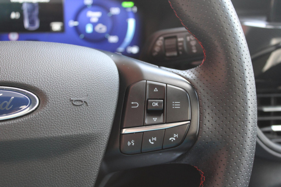 Ford Kuga 2.5 PHEV ST-Line | Panoramadak | Trekhaak | Winter Pack | Adaptive cruise control | Head up Display