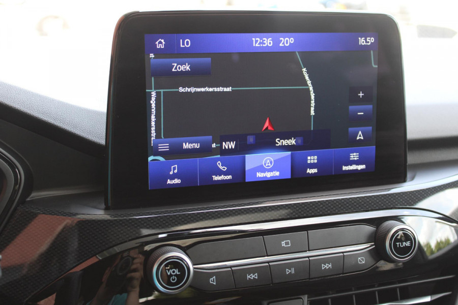Ford Kuga 2.5 PHEV ST-Line | Panoramadak | Trekhaak | Winter Pack | Adaptive cruise control | Head up Display