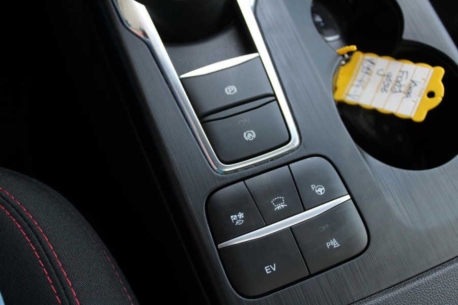Ford Kuga 2.5 PHEV ST-Line | Panoramadak | Trekhaak | Winter Pack | Adaptive cruise control | Head up Display