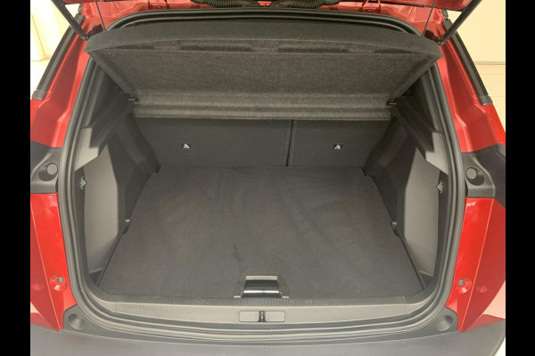 Peugeot 2008 1.2 PureTech GT Automaat | Navigatie | Achteruitrijcamera | Stoelverwarming | Adaptieve Cruise Control | Apple Carplay/Android Auto