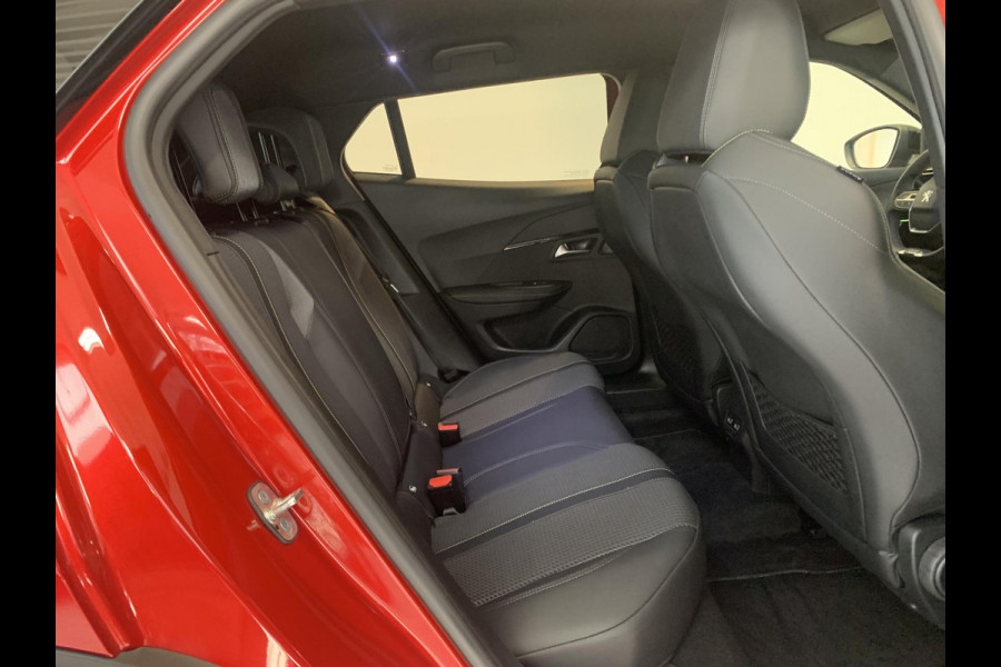Peugeot 2008 1.2 PureTech GT Automaat | Navigatie | Achteruitrijcamera | Stoelverwarming | Adaptieve Cruise Control | Apple Carplay/Android Auto