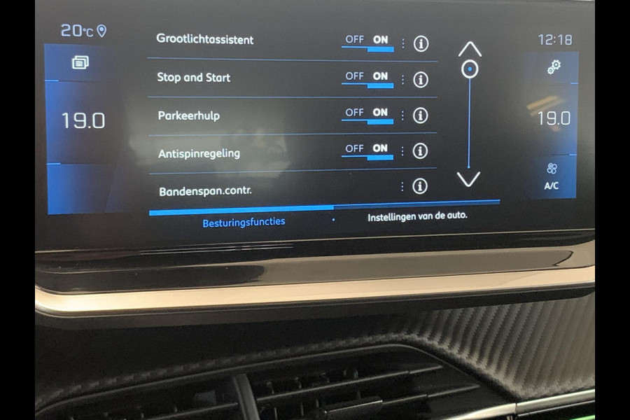 Peugeot 2008 1.2 PureTech GT Automaat | Navigatie | Achteruitrijcamera | Stoelverwarming | Adaptieve Cruise Control | Apple Carplay/Android Auto