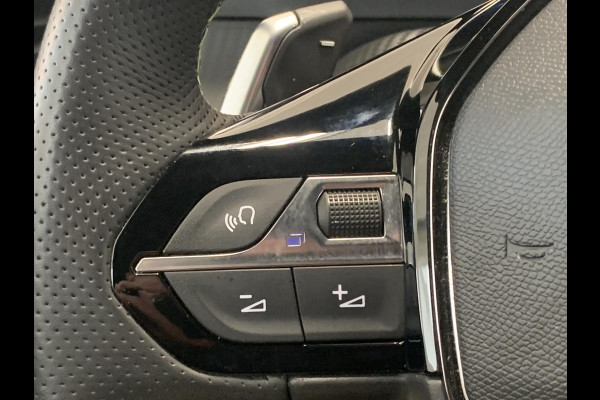 Peugeot 2008 1.2 PureTech GT Automaat | Navigatie | Achteruitrijcamera | Stoelverwarming | Adaptieve Cruise Control | Apple Carplay/Android Auto