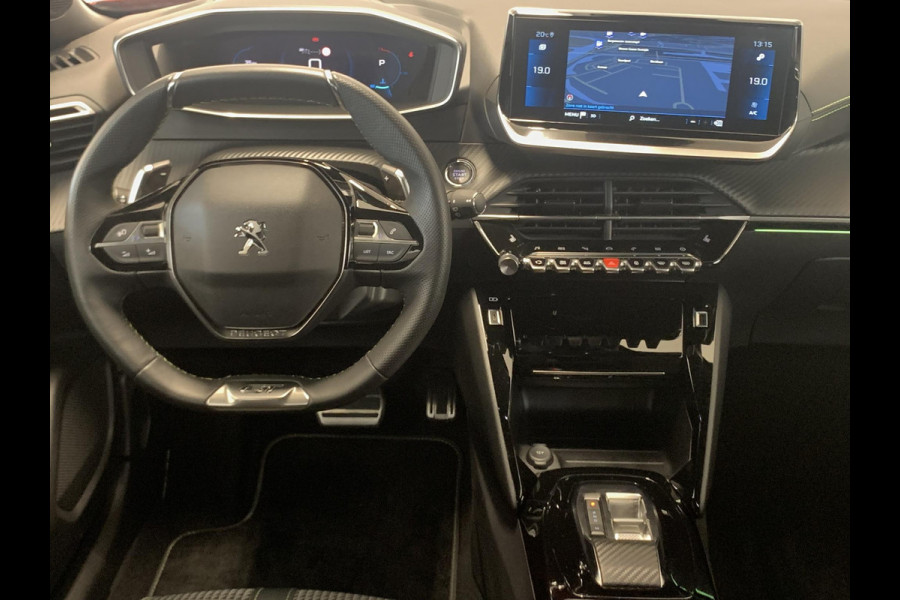 Peugeot 2008 1.2 PureTech GT Automaat | Navigatie | Achteruitrijcamera | Stoelverwarming | Adaptieve Cruise Control | Apple Carplay/Android Auto