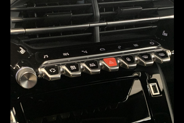 Peugeot 2008 1.2 PureTech GT Automaat | Navigatie | Achteruitrijcamera | Stoelverwarming | Adaptieve Cruise Control | Apple Carplay/Android Auto