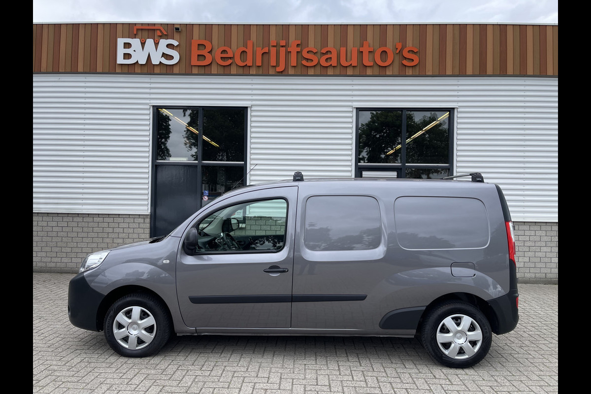 Renault Kangoo 1.5 dCi 90 Energy Comfort Maxi L2H1 / prijs rijklaar € 8950 ex btw / lease vanaf € 203 / euro 6 diesel / grijs metallic / navigatie / airco / trekhaak / dakdragers Renault Kangoo 1.5 dCi 90 Energy Comfort Maxi L2H1 / prijs rijklaar € 8950 ex btw / lease vanaf € 203 / euro 6 diesel / grijs metallic / navigatie / airco / trekhaak / dakdragers