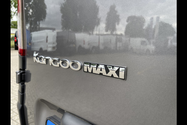 Renault Kangoo 1.5 dCi 90 Energy Comfort Maxi L2H1 / prijs rijklaar € 8950 ex btw / lease vanaf € 203 / euro 6 diesel / grijs metallic / navigatie / airco / trekhaak / dakdragers