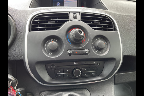 Renault Kangoo 1.5 dCi 90 Energy Comfort Maxi L2H1 / prijs rijklaar € 8950 ex btw / lease vanaf € 203 / euro 6 diesel / grijs metallic / navigatie / airco / trekhaak / dakdragers